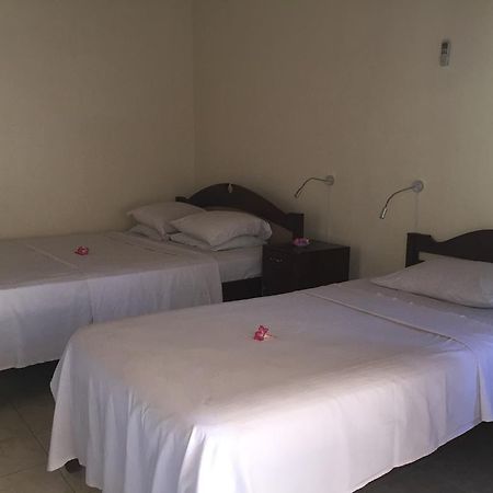 吉利特拉旺安 鲁玛萨加旅馆酒店 外观 照片